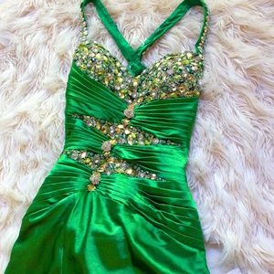 💎RARE!!!💎Stunning Emerald Jasz Couture Dress!